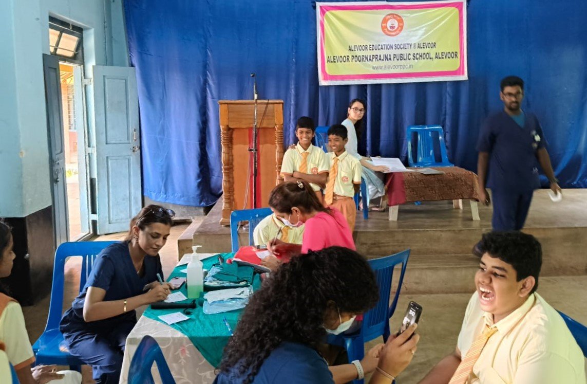 Dental Awareness Program and Check-Up at Alevoor Poornaprajna Public School