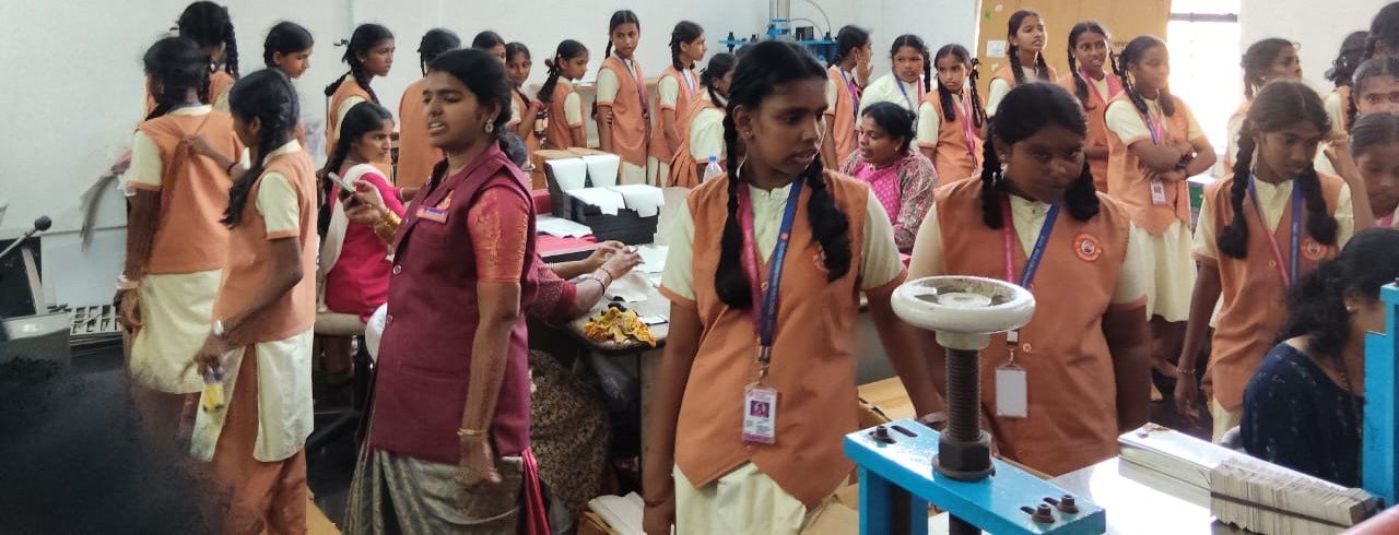 Educational Visit to Abharan Innovation Jewellery Workshop