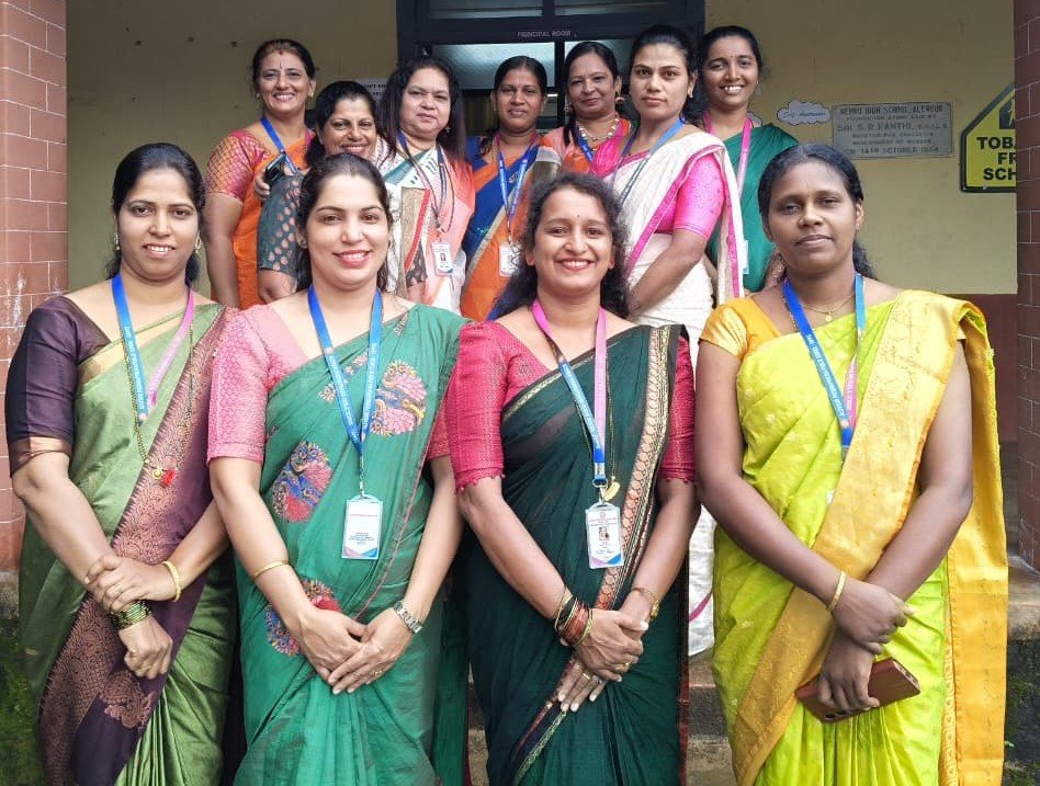 Independence Day Celebration at Alevoor Poornaprajna Public School