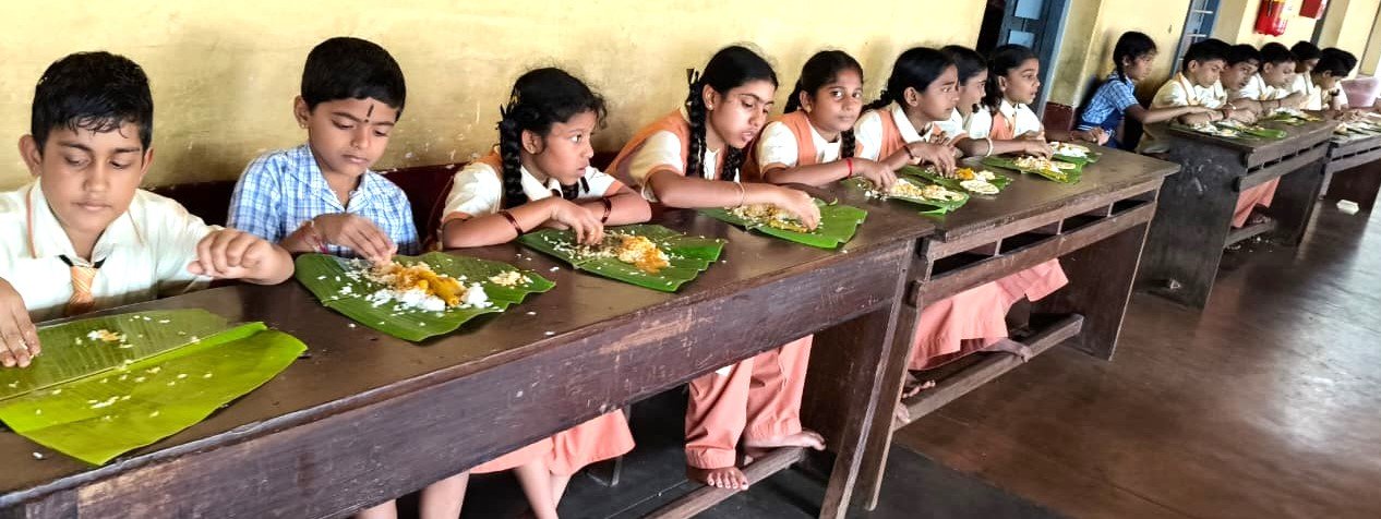 Onam Celebration at Alevoor Poornaprajna Public School