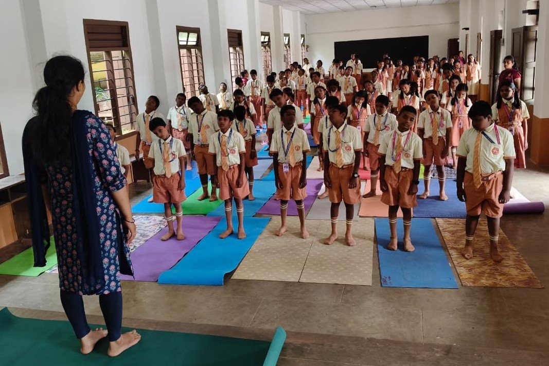 Practice of Yoga for Students at Alevoor Poornaprajna Public School