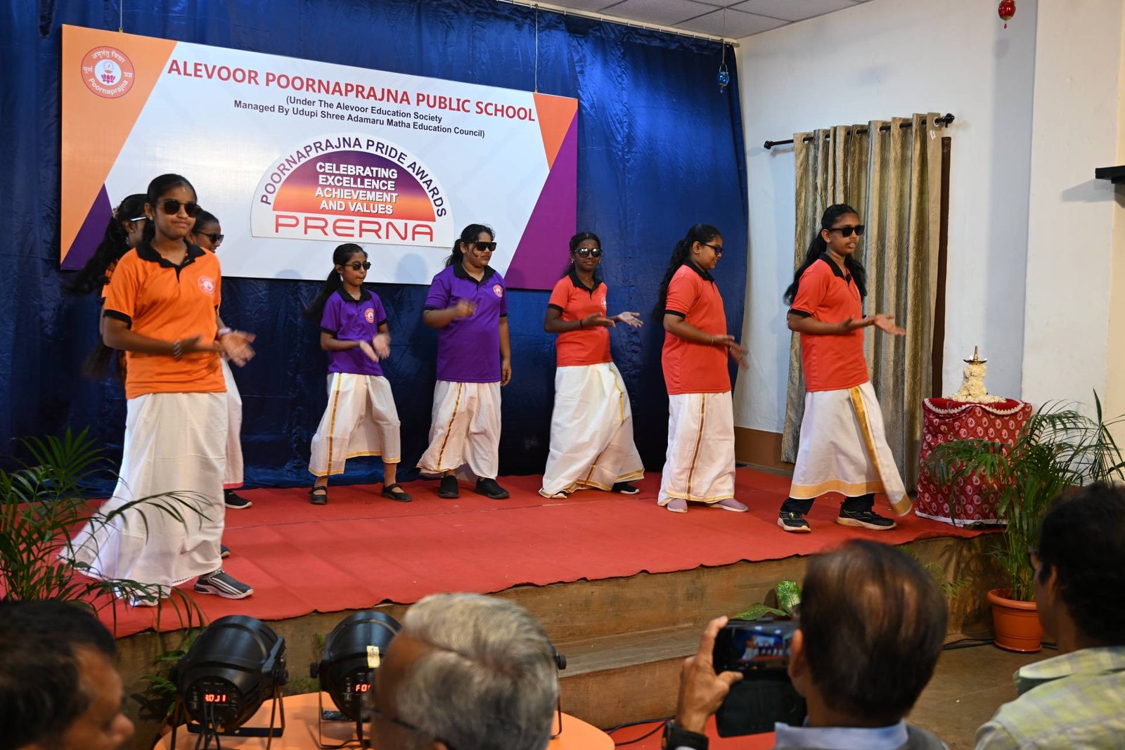 Price Distribution Ceremony