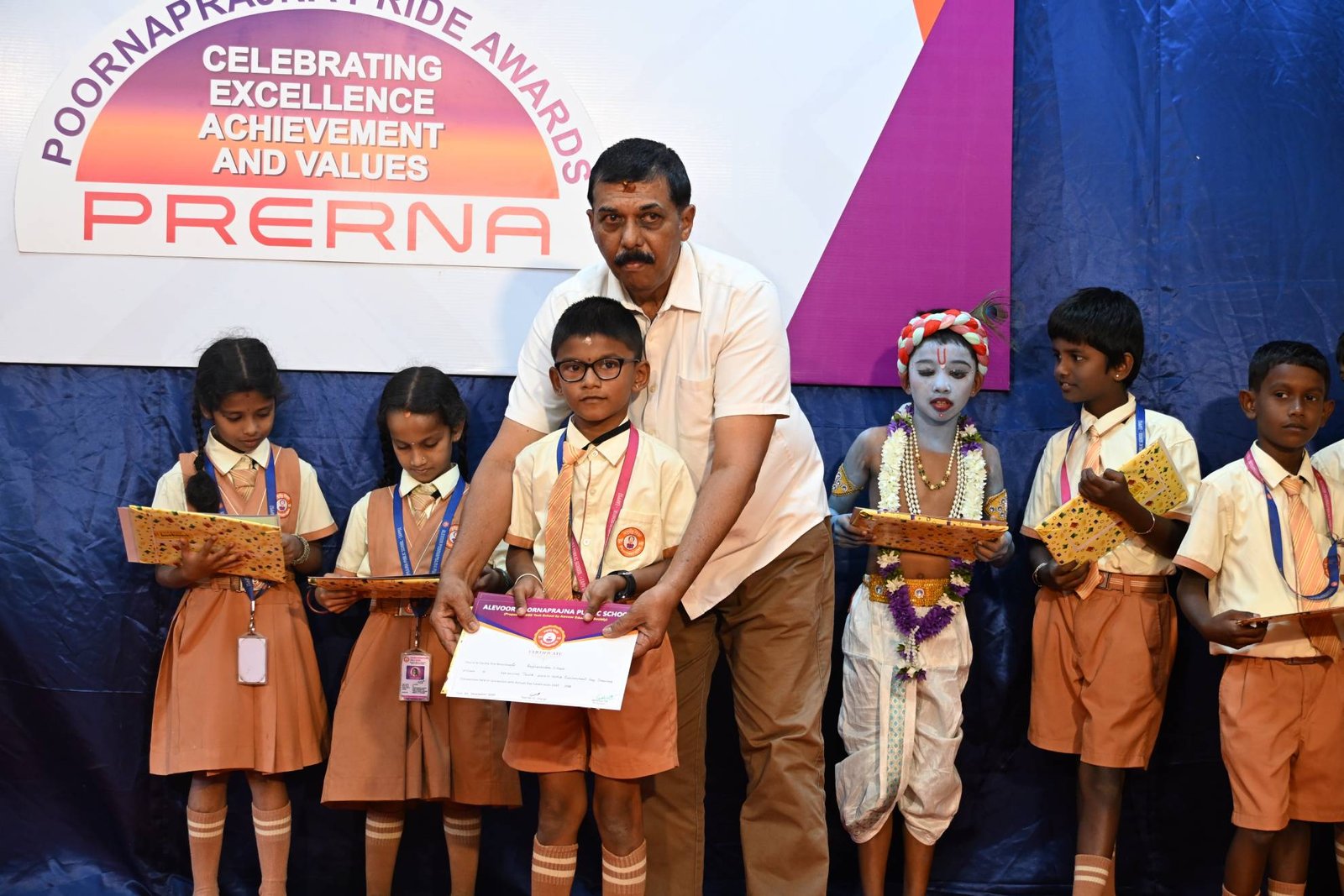 Price Distribution Ceremony