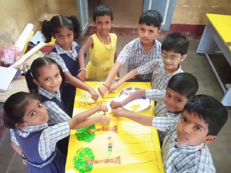 Thumb Printing Activity at Alevoor Poornaprajna Public School