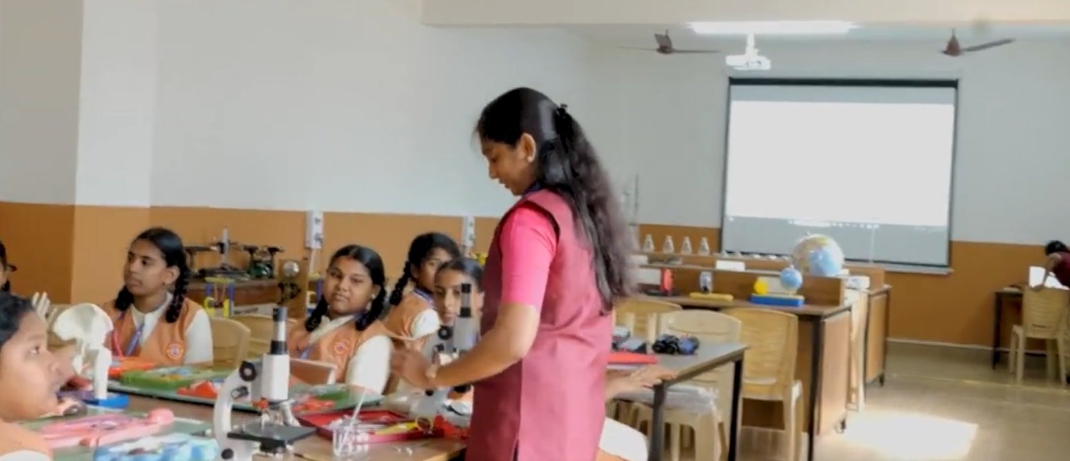 Technology aided classroom learning
